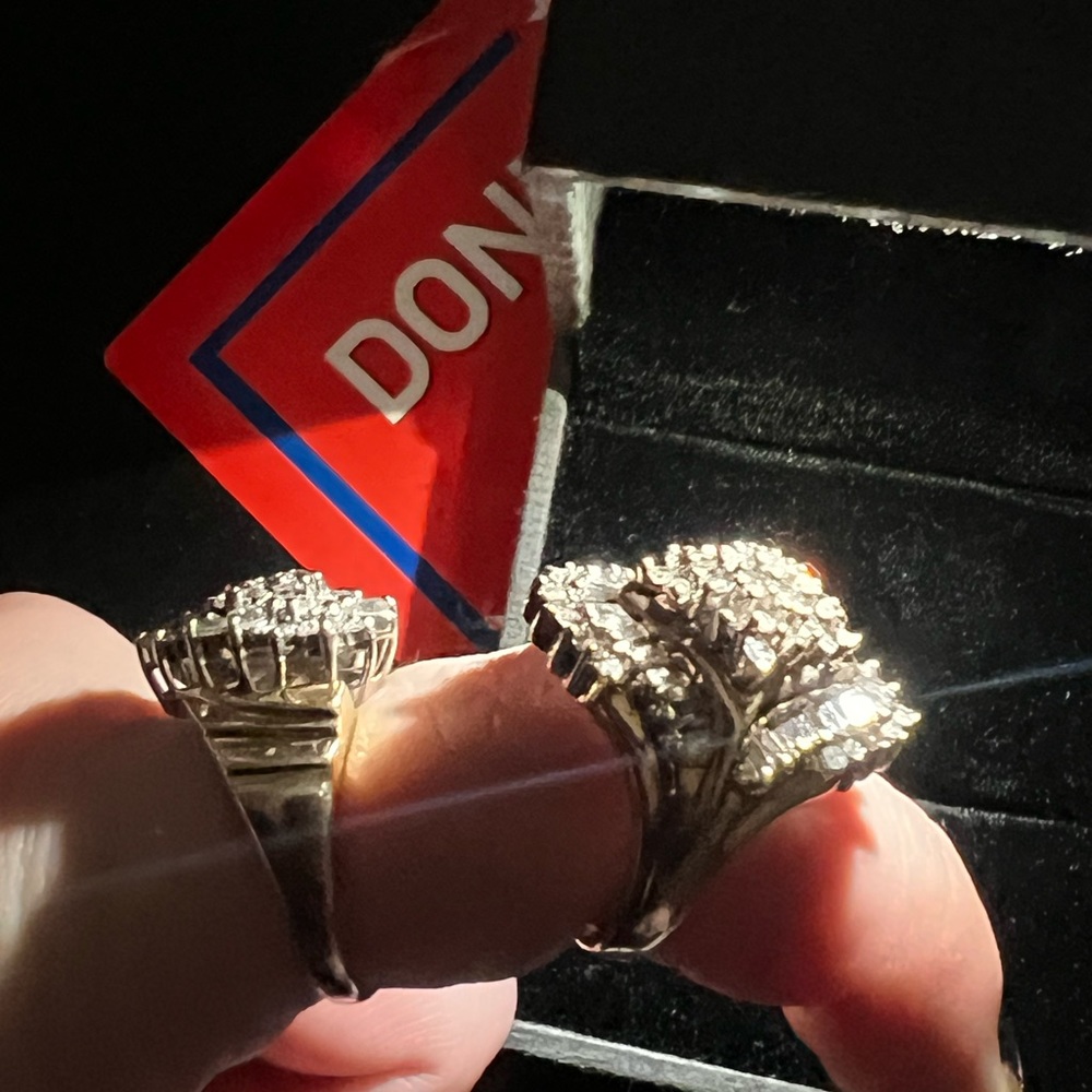 Vintage 10k diamond cocktail ring - Picture 12 of 12